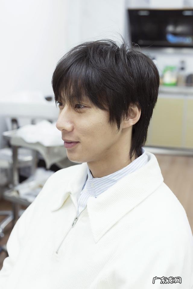 男生扁头适合的发型图 扁头且头发长短不一适合什么发型