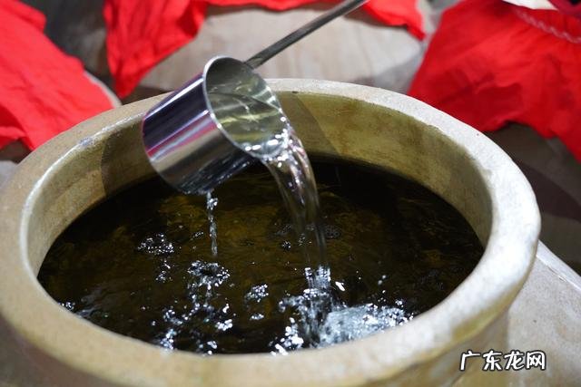 为啥一些人越来越喜欢喝白酒了
