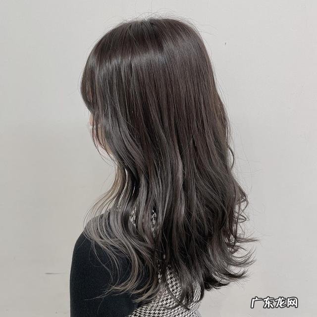 发色2022年最火发色显白青棕色 棕色2022年最火发色显白