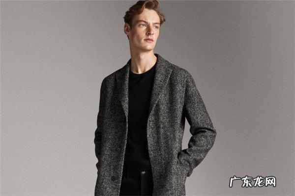 男生灰色大衣怎么搭配 男生灰色大衣配什么内搭