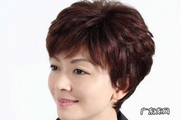 假发颜色怎么选 怎样挑选适合自己的假发