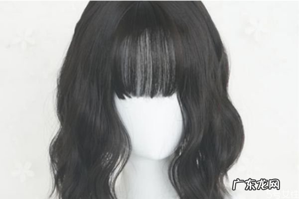 假发为什么容易毛躁 假发毛躁怎么办