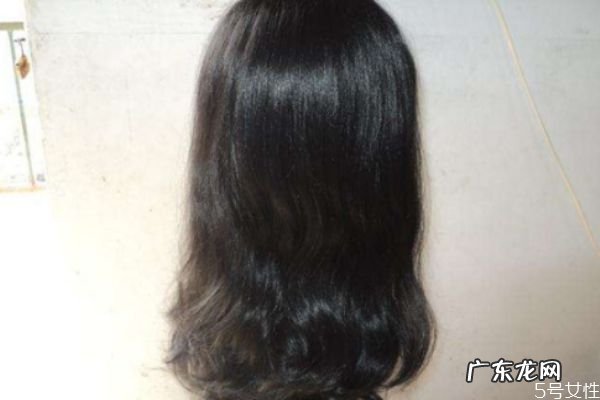 假发为什么容易毛躁 假发毛躁怎么办