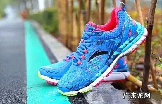 有什么国产马拉松跑鞋推荐？