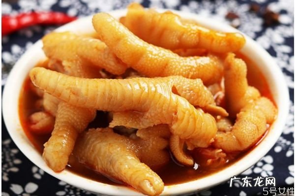 凉拌鸡爪怎么做好吃 凉拌鸡爪的简单做法
