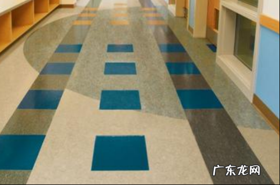 国内十大塑胶地板品牌 塑胶地板生产厂家十大排名