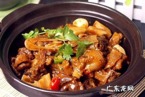 做鸭子前期要怎么处理 做鸭子烹饪中加什么不腥