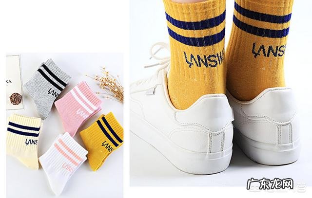 牛仔裤怎么搭配袜子好看？