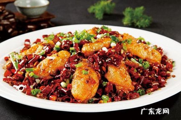 香辣鸡翅怎么做 香辣鸡翅的做法