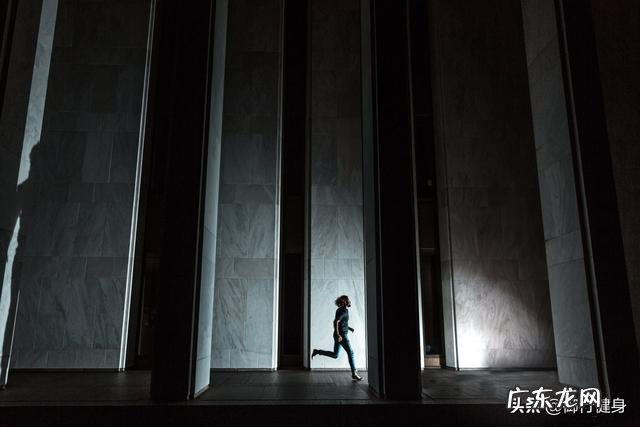 减肚皮是走路还是跑步减得快?大概距离多少为宜?