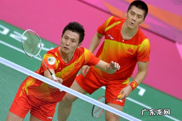 羽毛球是不是有氧运动？可以减肥吗？新手应该怎样操作才正确？