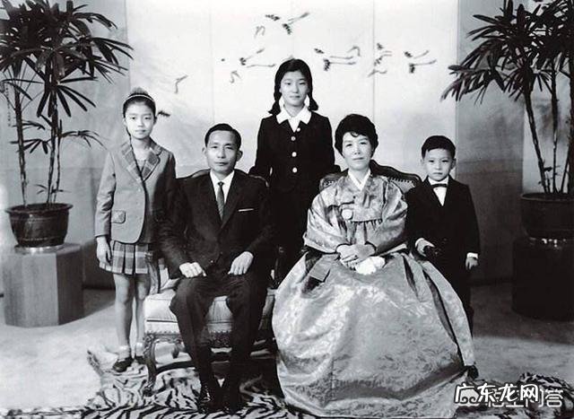 朴正熙的夫人是一个怎样的人?