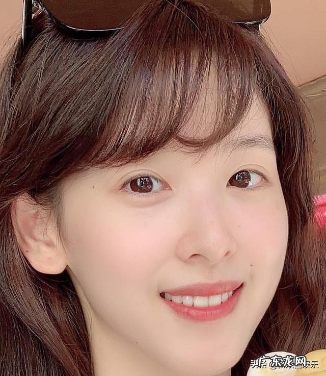 章泽天和鞠婧祎相比,谁长得更美谁嫁的更好