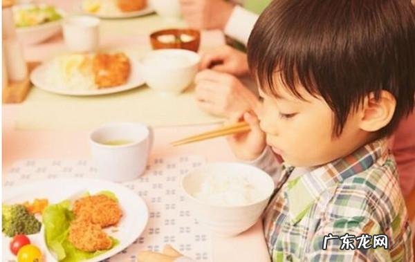 哪些不良习惯在影响着大脑的健康？