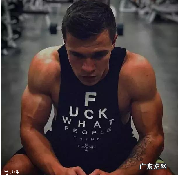 健身新手开始怎么练最好 健身新手常见错误动作