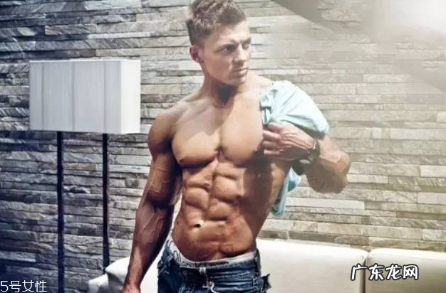 健身新手开始怎么练最好 健身新手常见错误动作