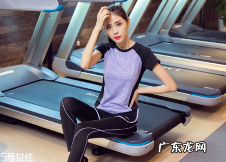 深蹲大腿酸痛怎么恢复 做完深蹲大腿酸痛这样做