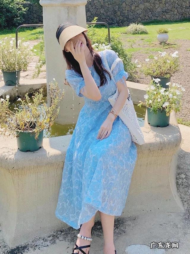 三月份开学学生穿搭 学生党必看开学早秋穿搭