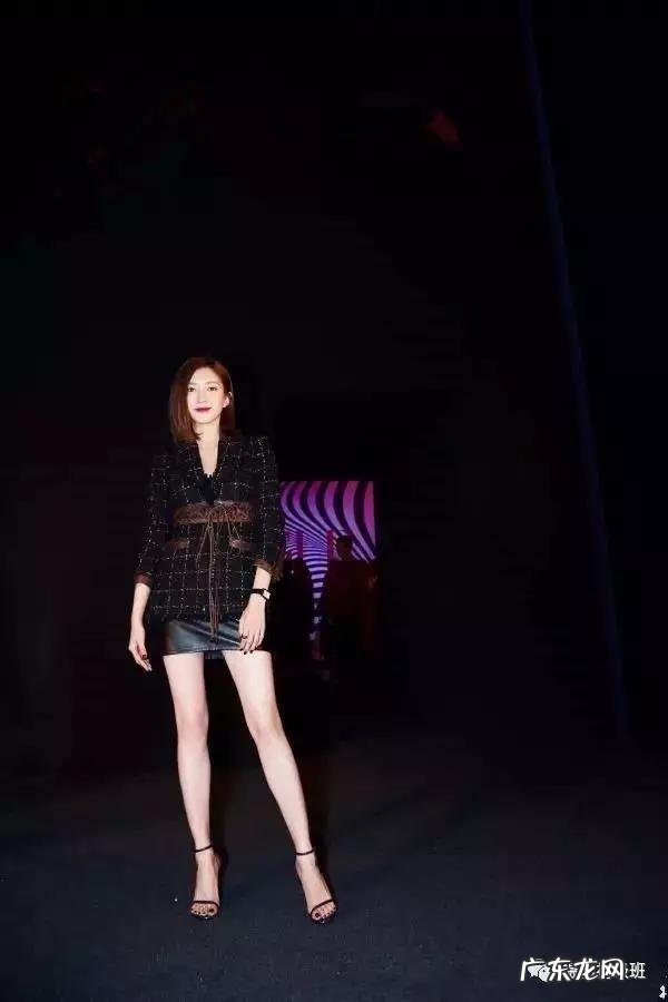 美国心脏病学会：玩手机超五小时增加肥胖风险，你每天会玩多久？