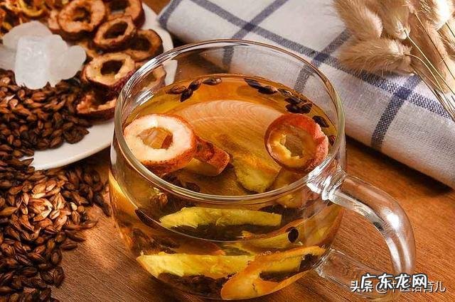 看到很多小孩都积食,我外甥也是这样,动不动就腹痛,有妙招吗?