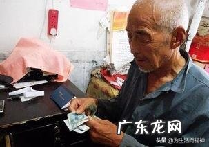 现实生活中,不同年龄段男女相处为什么会给人截然不同的感觉?