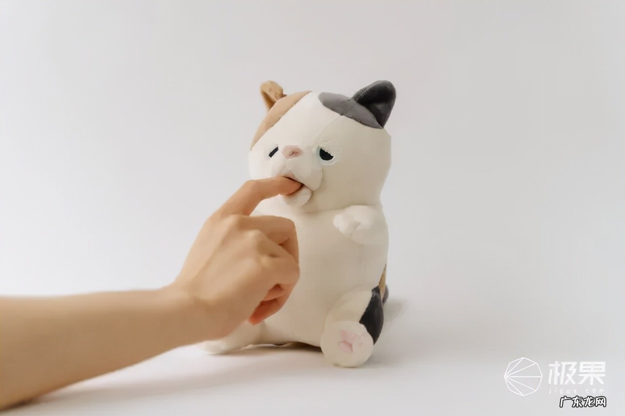 日本造了个咬手指机器人,12种吮吸模式,超解压