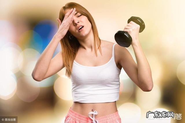 有多少人的体重属于标准范围内，无论男女？