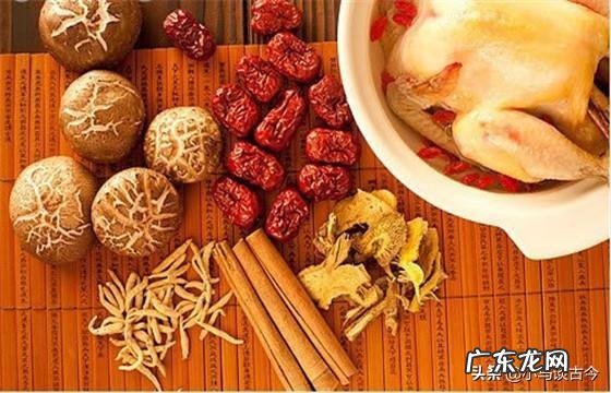 藏族的风俗习惯和特点是什么?