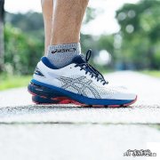 本人体重80kg，想买一双专业跑步鞋？