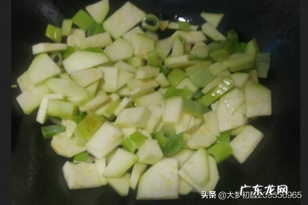 羊肉、番茄、冬瓜可以一起来做汤吗?