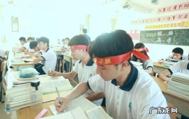 中考体育考试穿什么色衣服好 中考体考穿什么衣服最好