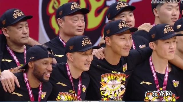 辽宁男篮大名单:全华班阵容出战,教练组也发生变化,你怎么看