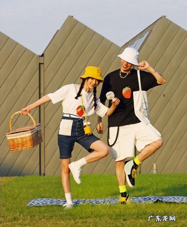 穿衣服显白的技巧 穿衣服搭配技巧显白