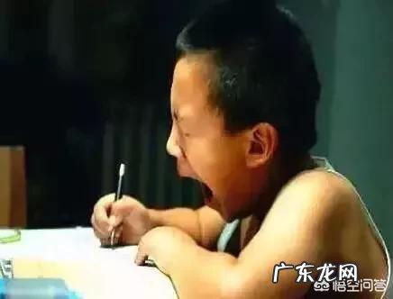 一年ji的孩子都是几点睡觉的？需要注意些什么？