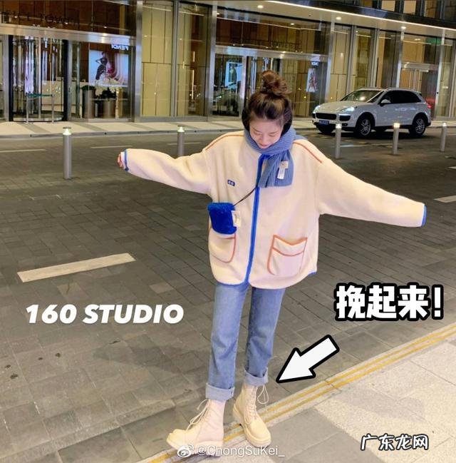 女生白色系穿搭学生党 学生党怎么穿搭显白好看