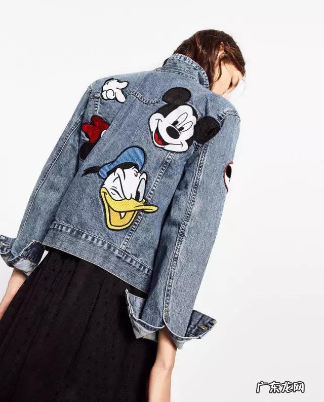 刘雯美丽营业,巴掌大的腰是真实存在的吗?