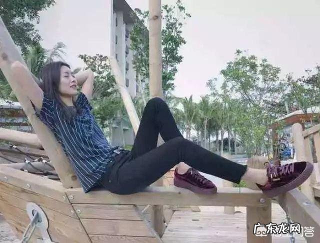 刘雯美丽营业，巴掌大的腰是真实存在的吗？