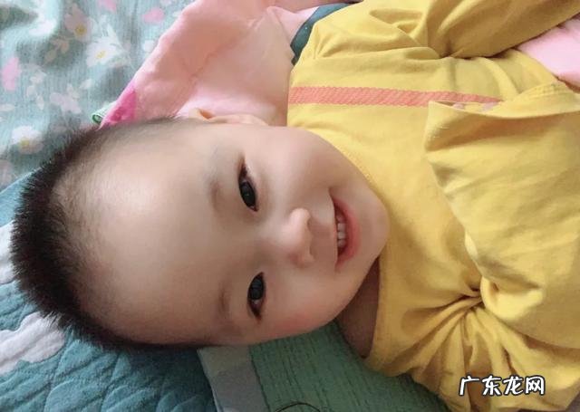 宝宝4个月时体重15斤，到了6个月才16斤身高69，会轻吗