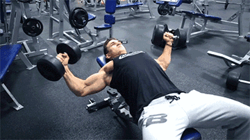 在家健身哑铃练胸 五十岁男，在家中健身选择多重的哑铃合适？