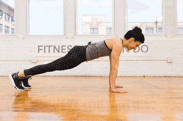 怎么通过做俯卧撑练习胸大肌下部