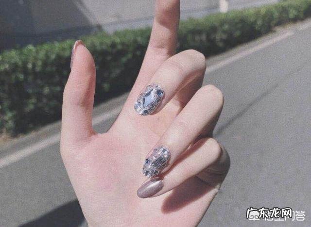 这些年,你做过哪些好看的或者有意思的美甲吗?