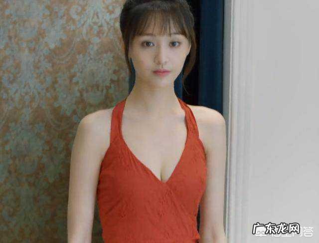 C罗不喝可乐,难道我看到的可乐广告上的C罗是假的C罗?