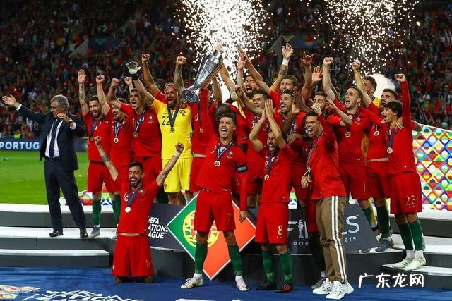 C罗不喝可乐,难道我看到的可乐广告上的C罗是假的C罗?