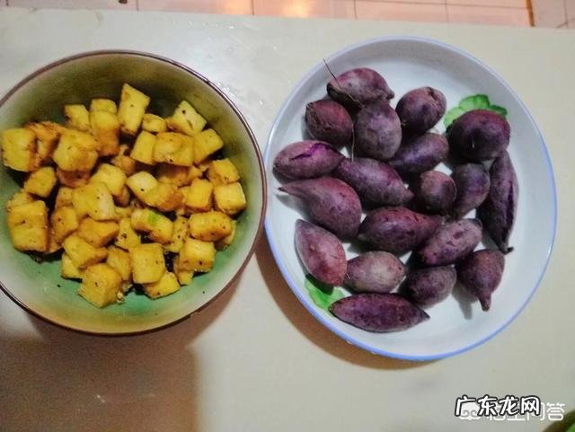 对乘风破浪的姐姐综艺节目的看法 如何评价综艺节目《乘风破浪的姐姐》?它为什么会这么火?