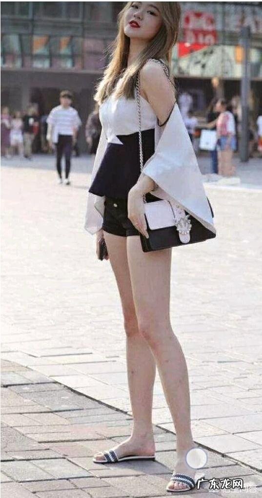 上身瘦腿粗的穿衣搭配 上身瘦，腿粗胯大的女生，穿衣怎么搭配？