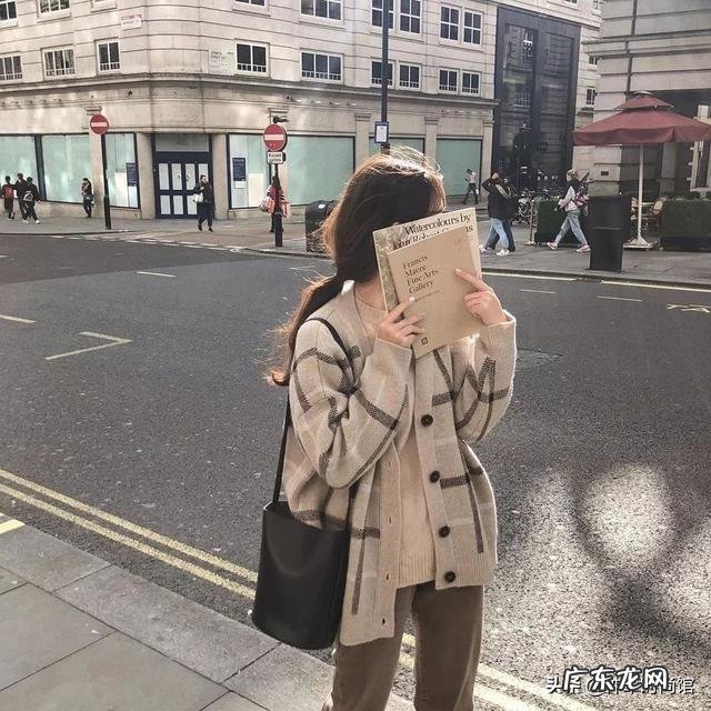 春夏怎样穿搭时尚高级 春夏季怎么穿才能时尚不重样