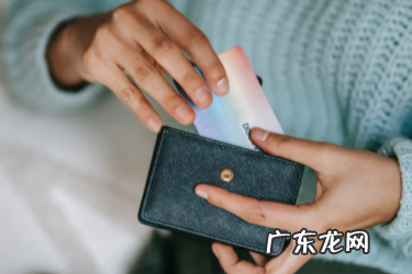 快手和抖音哪个赚钱?哪个有潜力?