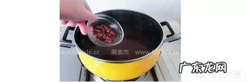 脸上长斑食疗吃什么能淡斑 脸上长斑想通过食疗祛斑,有没有简单易做的美白祛斑汤?