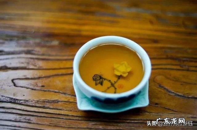 戒烟两个星期左右,网上说戒烟会胖,我也成功胖了6斤,怎么办