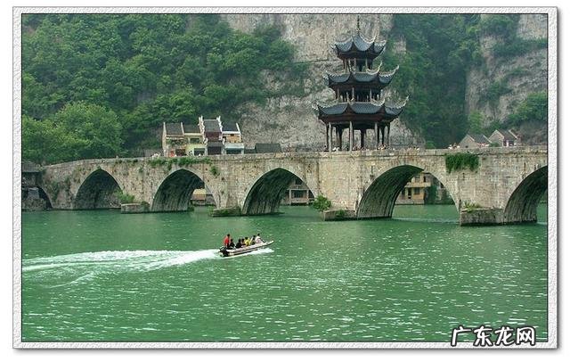 你去过的国内旅游景区中,让你流连忘返的是哪里请说说理由